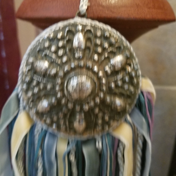 Large Decorative Tassels - Picture 3 of 7